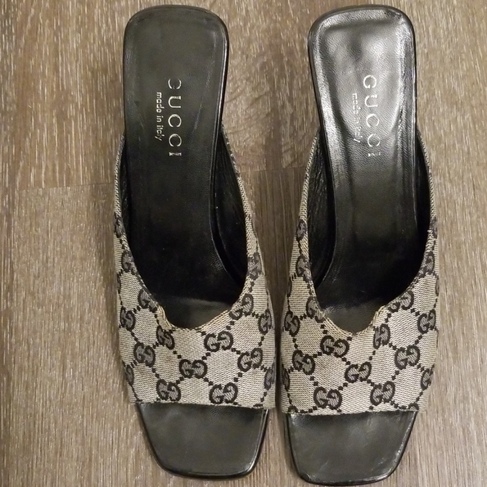 Vintage Gucci Wedges